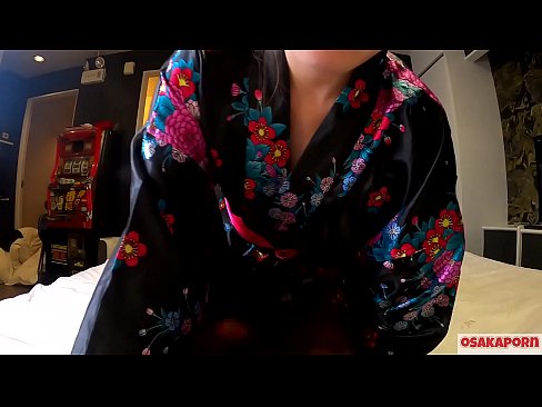 ❤️ Gənc cosplay qız bir atlı qadında fışqırma ilə orgazm olmaq üçün cinsi sevir. Həvəskar videoda ənənəvi yapon geyimində tüklü pişik və gözəl döşləri olan asiyalı qız sikişmə oyuncaqları ilə mastürbasyon nümayiş etdirir. Sakura 3 OSAKAPORN. ❌ Sikişmə bizdə ️❤